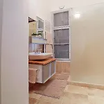 Apartman Beautiful 3 Bedroom In 7th District Budapest